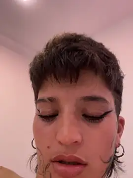 Chat +18 de DayanaDG ao vivo