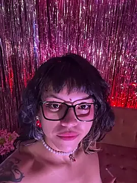 Gatalinaa111 Live XXX Chat