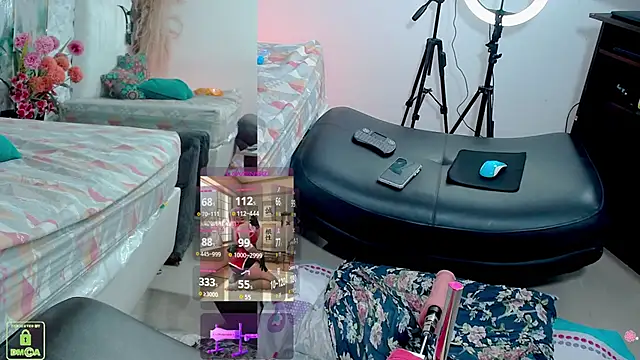 Chat XXX en directo de Azumi_Cosplay_