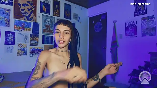 Chat XXX en directo de niah_11