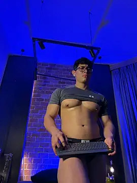Chat +18 de GrayAndrews ao vivo