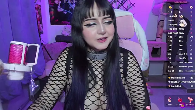 MaddyFooxx's Live XXX Chat