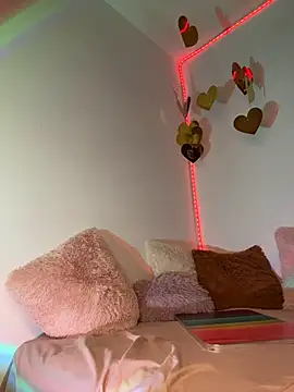 GiannaMagari_ Adlı Modelin Canlı XXX Sohbeti