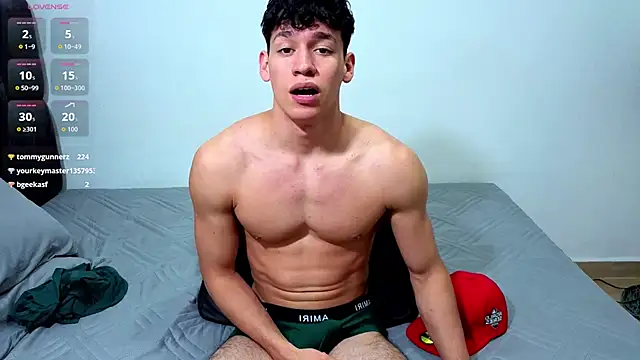 Luke_Muscle 即時 XXX 聊天