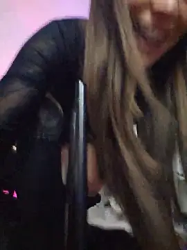 Chatroom XXX en direct de LilyOrion