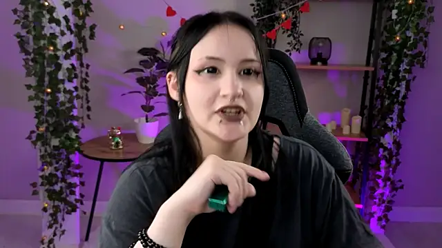 Ame_xCore Adlı Modelin Canlı XXX Sohbeti