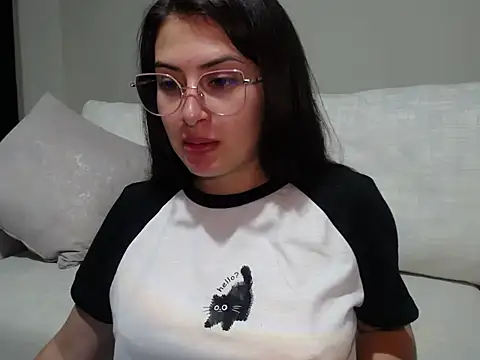 Онлайн чат XXX Mile_Evanns