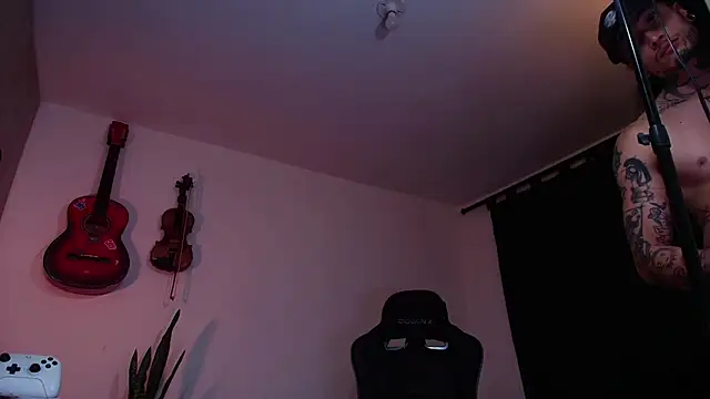 XXX chat uživo modela Ryuk_it