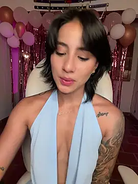 Ale_Lewis Chat XXX in diretta