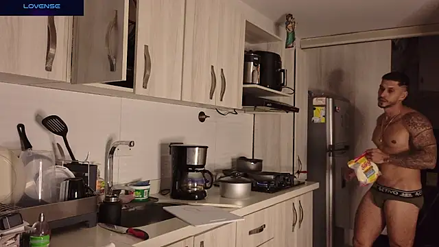 Živý XXX chat Seth_Vegaa