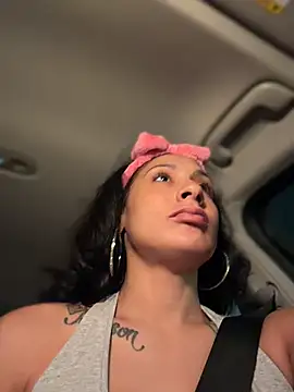 FerrariFrench Chat XXX live
