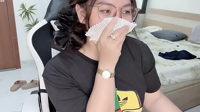 Chat +18 de Ni-Ni_2K ao vivo