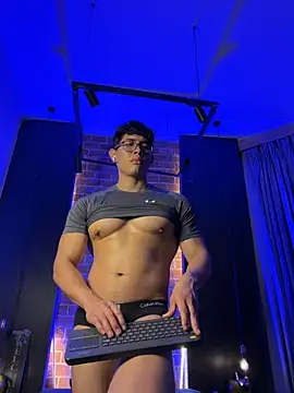 GrayAndrews live XXX chat
