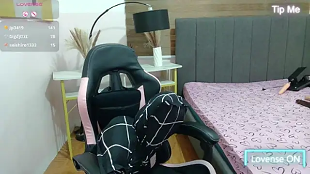 ashly888's Live XXX Chat