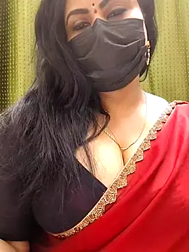 Chat +18 de Anushka_flower ao vivo
