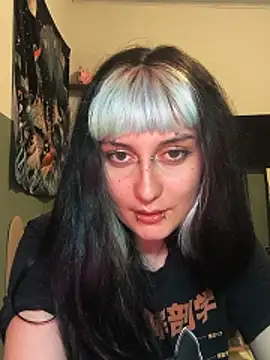 Lola_bunnydoll's Live XXX Chat