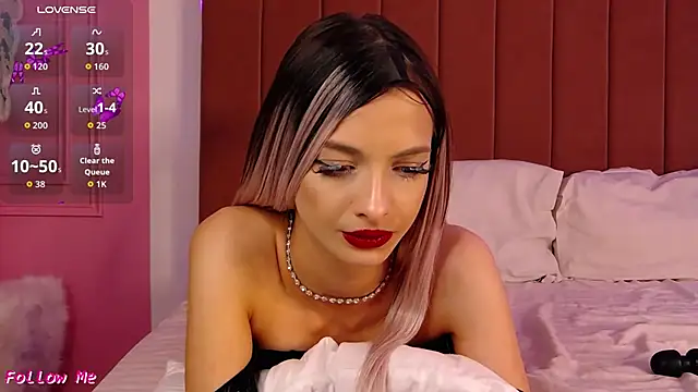 PinkySparks Adlı Modelin Canlı XXX Sohbeti