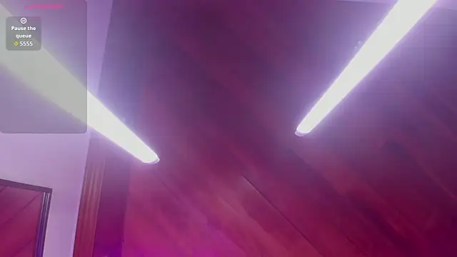 SharonLovee 即時 XXX 聊天