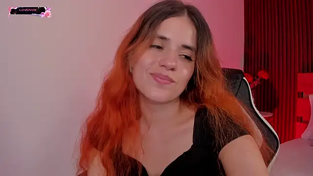 alliss_ginger_ Adlı Modelin Canlı XXX Sohbeti
