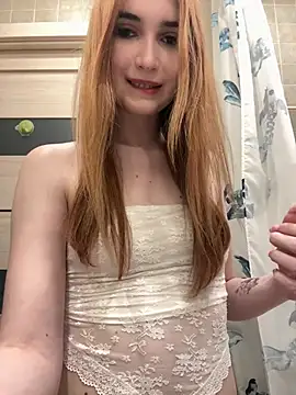 MarlboroWeb's Live XXX Chat