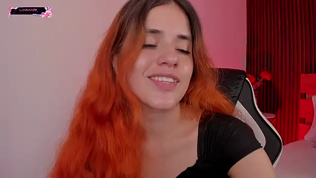alliss_ginger_ Adlı Modelin Canlı XXX Sohbeti