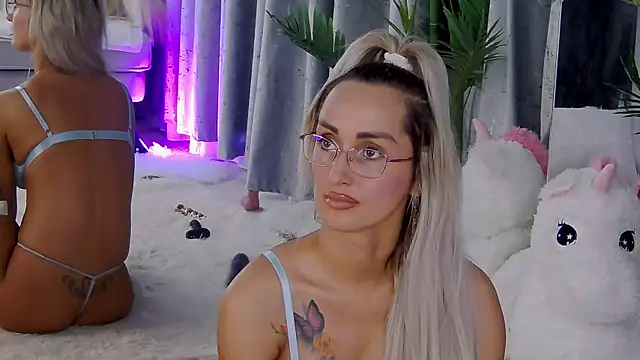 IsabelleEthan Adlı Modelin Canlı XXX Sohbeti