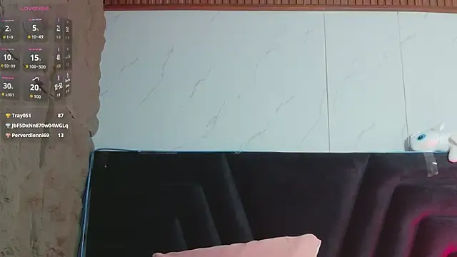 mamaneedsfun's Live XXX Chat