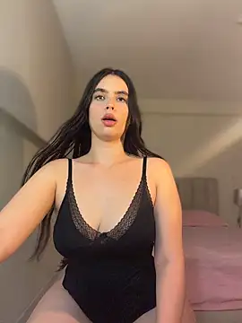 Chat +18 de Mavi_Coless ao vivo