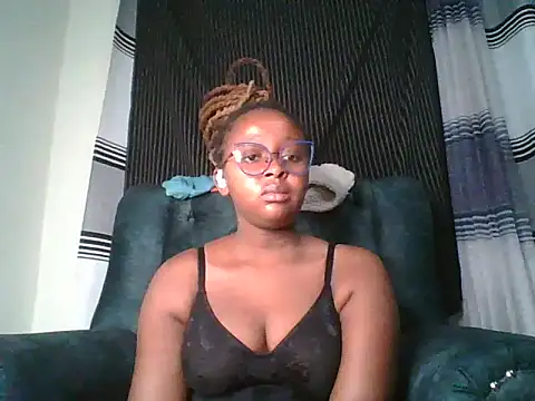 Ellah_simone's Live XXX Chat