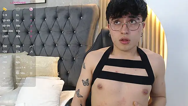 Živý XXX chat Tommy_Claks