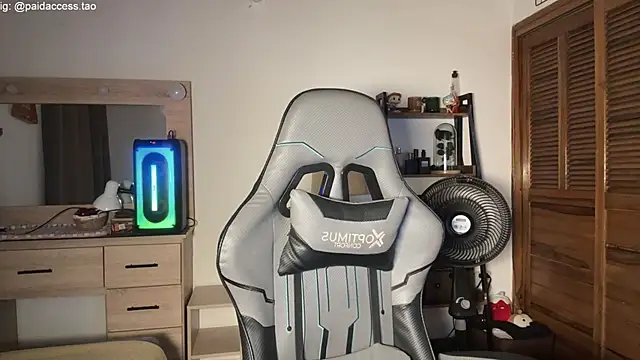 OopsAgain_ 라이브 XXX 채팅