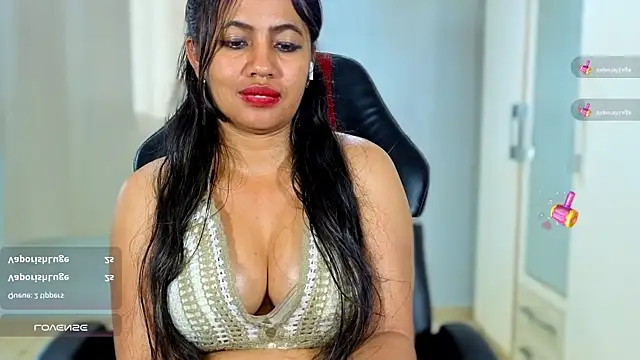 FannyXhot Chat XXX in diretta