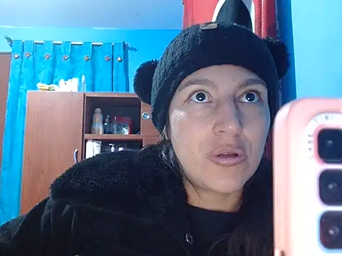 SarahFriendly's Live XXX Chat