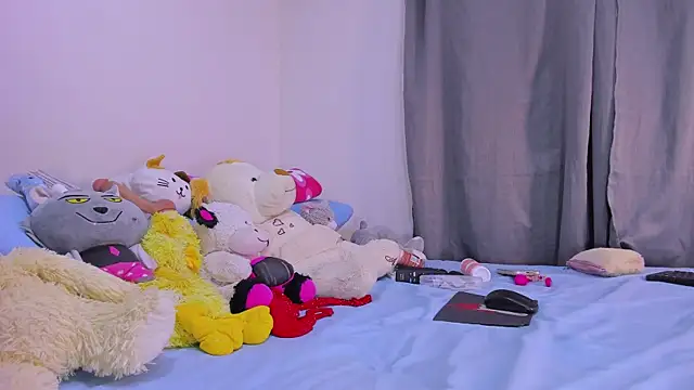 vennuss19's Live XXX Chat