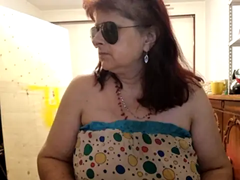 Chat XXX en directo de Samantha_Squirt@xh
