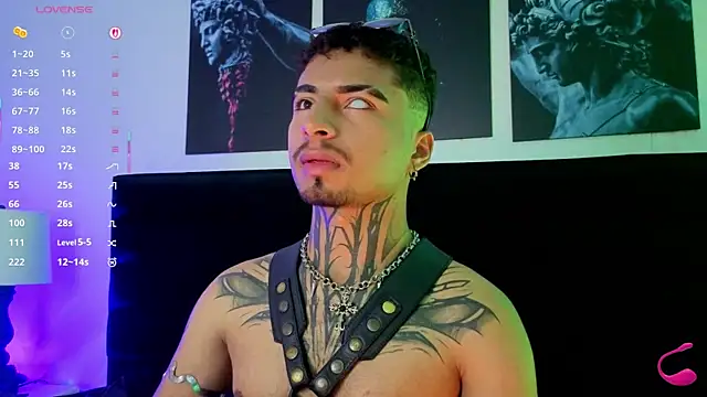 XXX chat uživo modela JuanCamiilo_66