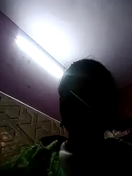 XXX chat uživo modela Juli_80