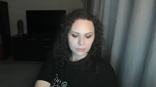 Chat +18 de MollyCheiz ao vivo