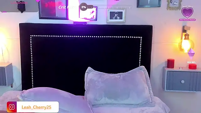 Chat XXX en directo de Leah_cherry