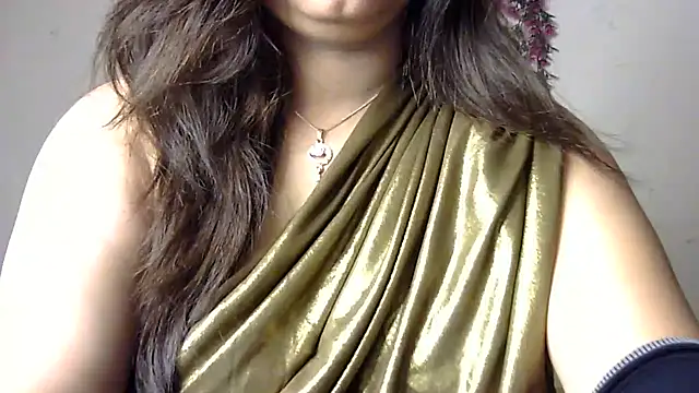 Gujjugirl1 即時 XXX 聊天
