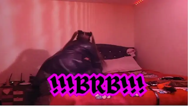 Živý XXX chat inkedsinners_