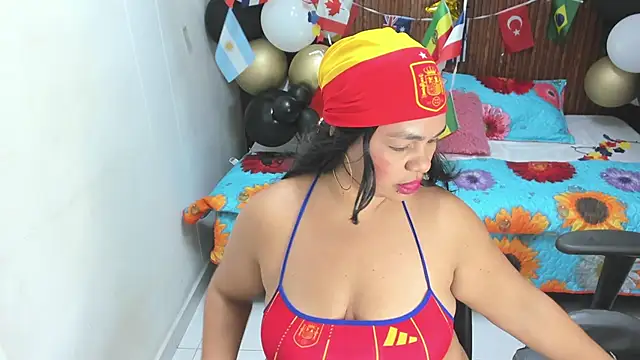 Cloe_35 Adlı Modelin Canlı XXX Sohbeti