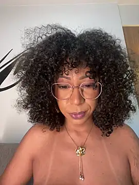 Chat +18 de dianagolley420 ao vivo