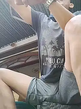 traiwe06 现场XXX聊天