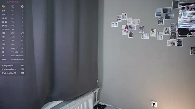 DellaLeck's Live XXX Chat