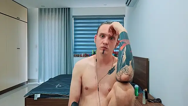 Živý XXX chat Silent_Stitch