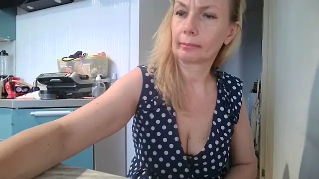 Sweetmurrr Adlı Modelin Canlı XXX Sohbeti