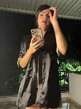 lanadoll20: απευθείας συνομιλία ΧΧΧ