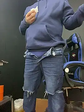 Chat XXX en directo de DickMasterfindom
