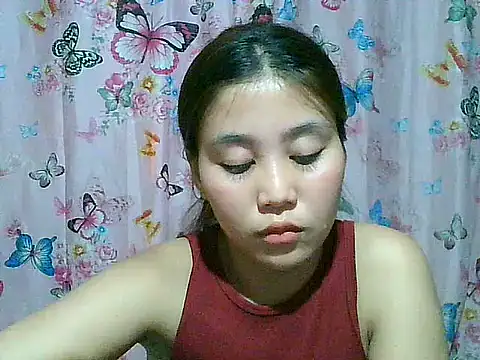 Chat XXX en directo de SexyAsianPussy4u
